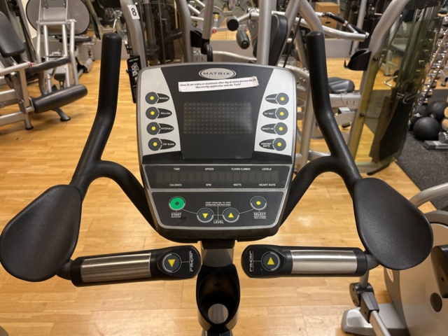 962377-8 Exercise bike Matrix