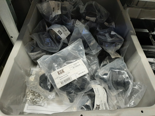 920897-35 9 shelf sections with a large assortment of new spare parts and various components