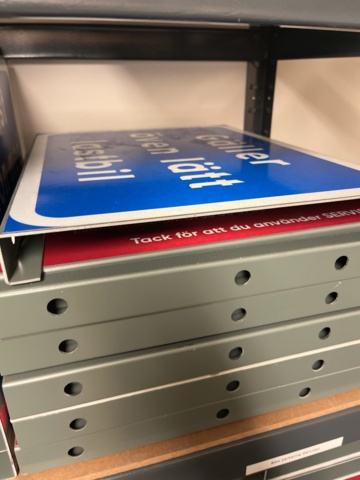 962403-12 Warehouse with parking signs