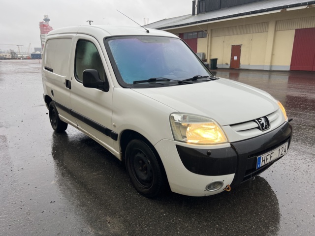 814824-7 Peugeot Partner Van 1.6 HDi -2007