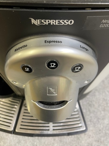 951438-3 Coffee machine - Nespresso Gemini 220