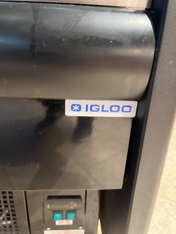 962412-5 Display fridge open front IGLOO