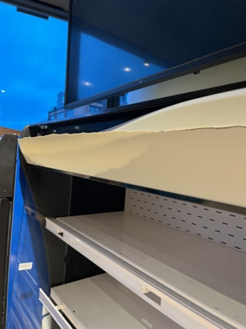 962412-7 Display fridge open front IGLOO