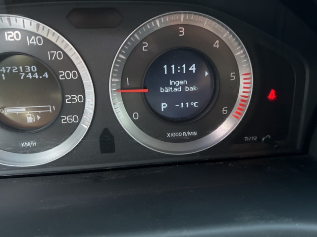 896971-12 Volvo XC70 D5 AWD - 2009