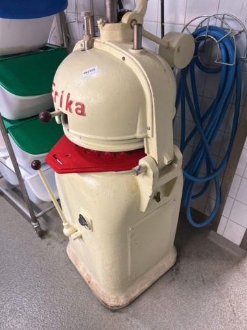 962459-5 Press machine Erika