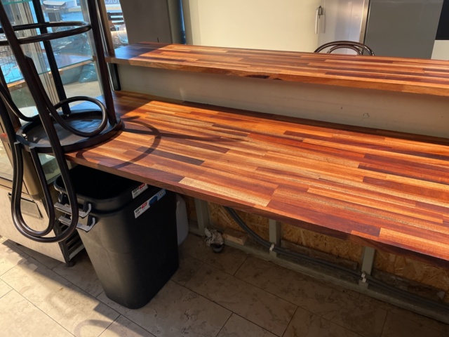 962469-10 Site-built bar counter approx. 7 meters curved