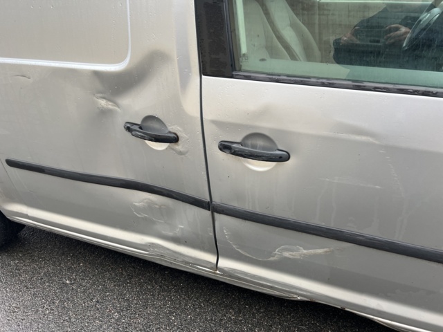 946512-15 Volkswagen Caddy Maxi 2.0 TDI - 2009