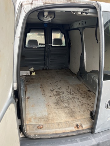 946512-18 Volkswagen Caddy Maxi 2.0 TDI - 2009