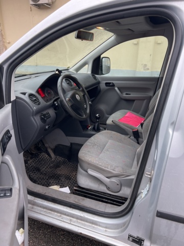 946512-21 Volkswagen Caddy Maxi 2.0 TDI - 2009