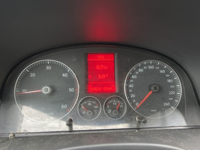 946512-23 Volkswagen Caddy Maxi 2.0 TDI - 2009