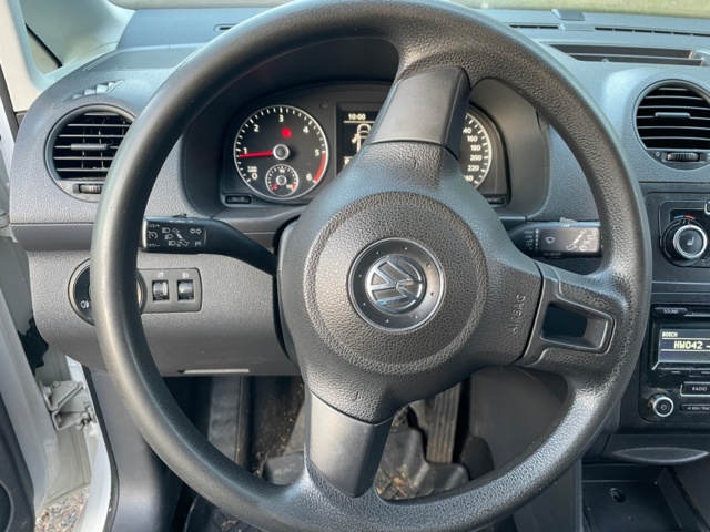 975377-16 Volkswagen Caddy Van 1.6 TDI - 2014