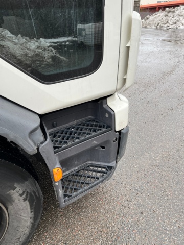 804070-20 Volvo Trucks FE I-Shift - 2016