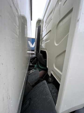 804070-31 Volvo Trucks FE I-Shift - 2016