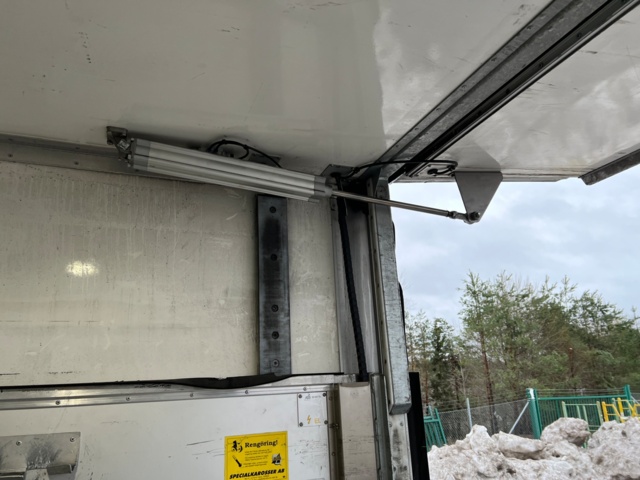 804070-35 Volvo Trucks FE I-Shift - 2016