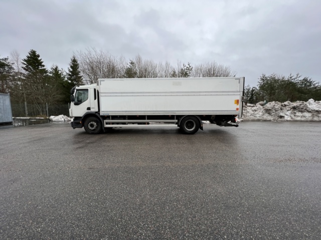 804070-38 Volvo Trucks FE I-Shift - 2016