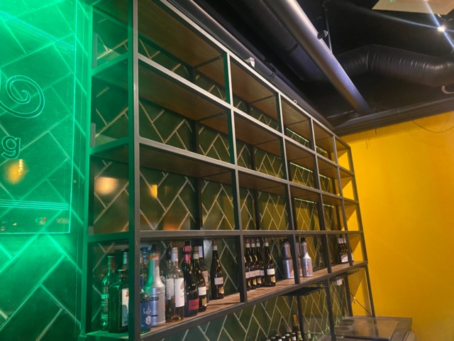 975417-2 Bar counter shelf