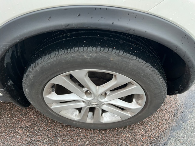 953004-18 Nissan Juke 1.6 XTRONIC-CVT - 2013