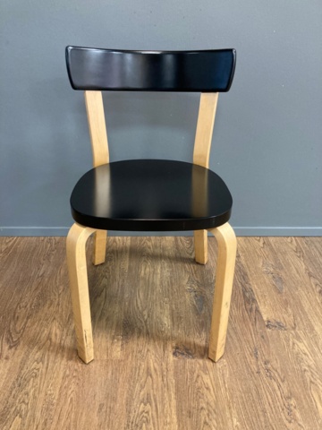 975396-30 Pöytä 180cm x 80cm ja 6kpl Artekin 69 tuoleja