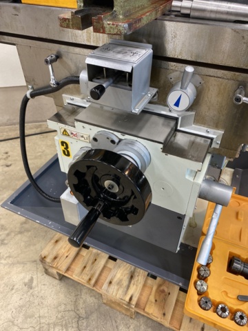 949047-2 Milling machine XL6230