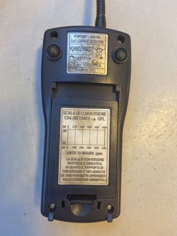 946632-12 Diverse batteriladdare till bilar