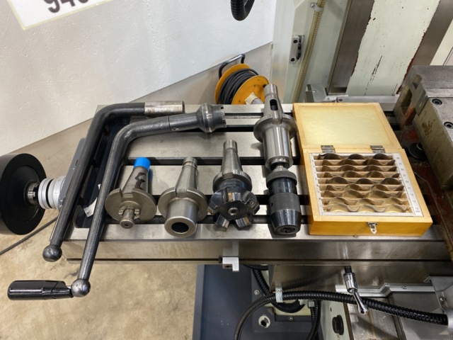 949047-6 Milling machine XL6230