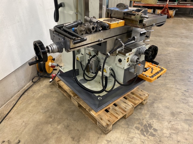 949047-14 Milling machine XL6230