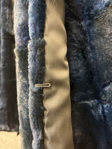 908020-7 Fur coat Adsbøl of Copenhagen