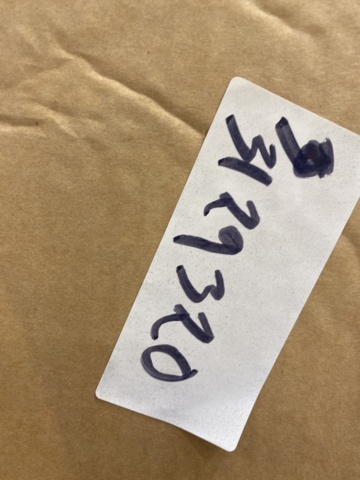 976303-5 Pallet with white drying cloths for industry, WLX 25502310