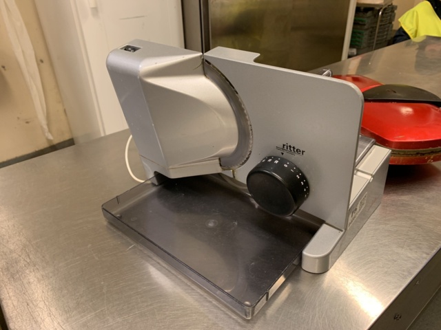 940821-2 Cutting machine Ritter E16