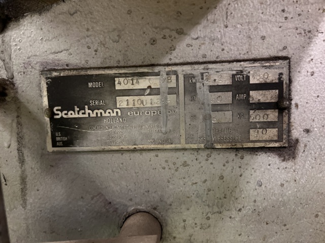 902527-9 Combination punch machine Scatchman 4014C0B