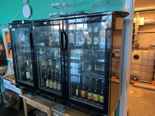 962490-5 Adexa drinks cooler 136x50x89 cm