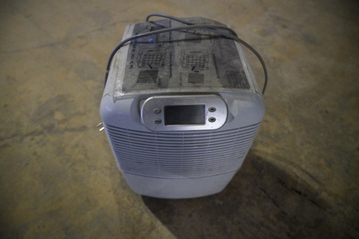 976822-1 Dehumidifier, Woods MRD14 LO