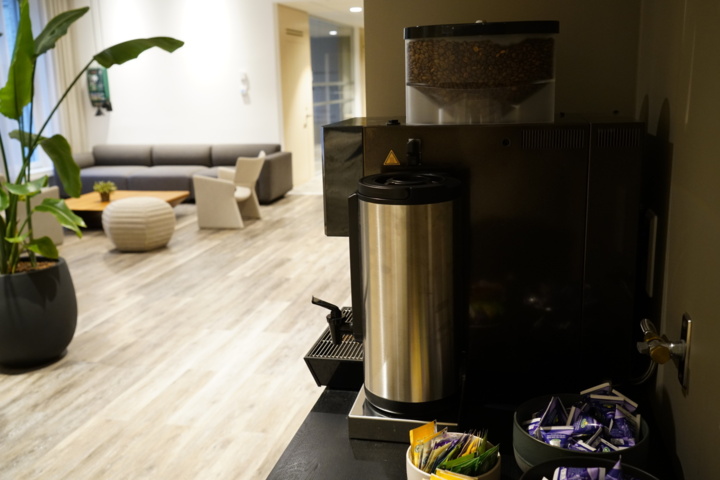 977641-2 Coffee machine WMF 1200F incl. 2 mills & Thermos brewing