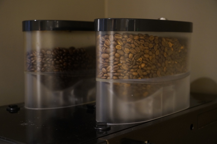 977641-8 Coffee machine WMF 1200F incl. 2 mills & Thermos brewing