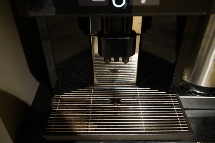 977641-13 Coffee machine WMF 1200F incl. 2 mills & Thermos brewing