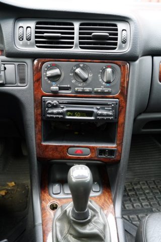 978390-25 Volvo V70 2.4 GLT - 1998