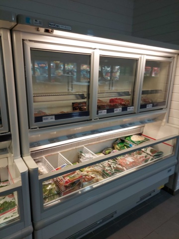 882531-3 Exposure fridge and freezer