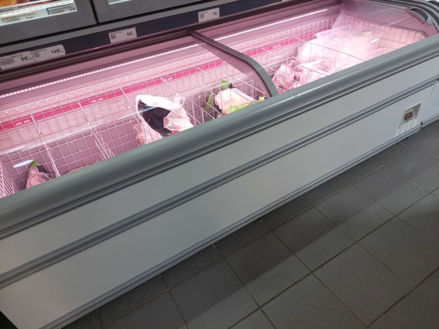 882542-2 Exposure freezer AHT Miami 250