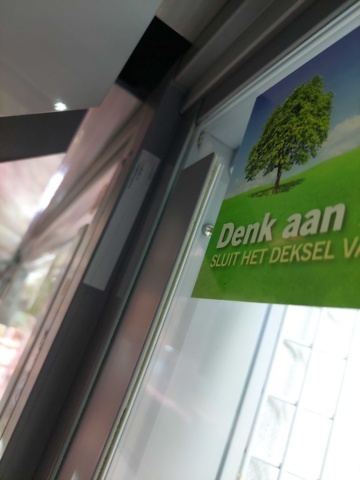 882546-3 Exposure freezer AHT Miami 250