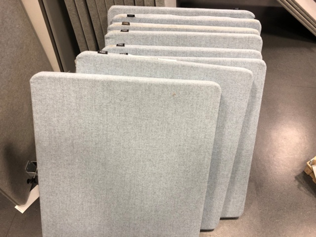 978520-1 Isku 70cm x 70cm pöytäseinäke/akustointilevy x 8