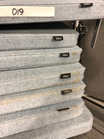 978520-4 Isku 70cm x 70cm pöytäseinäke/akustointilevy x 8