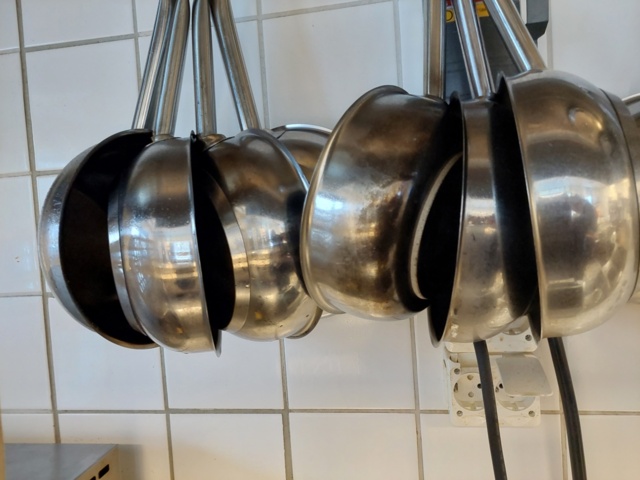 978561-7 Sautuese 11 pcs. Gastro spoon 19 pcs. strainer 2 pcs.