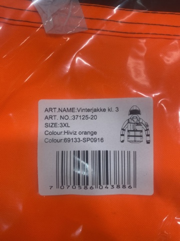 977287-8 Pallet with warning jackets - different sizes