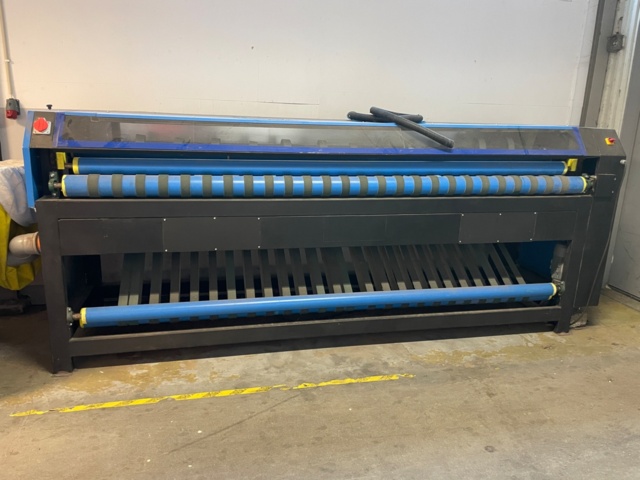 978686-1 Carpet shaker/vacuum cleaner