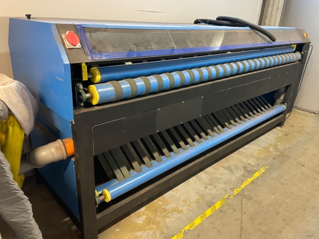 978686-3 Carpet shaker/vacuum cleaner