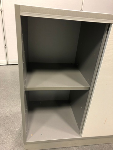 978660-2 Martela liukuovikaappi - Ei pohjahintaa