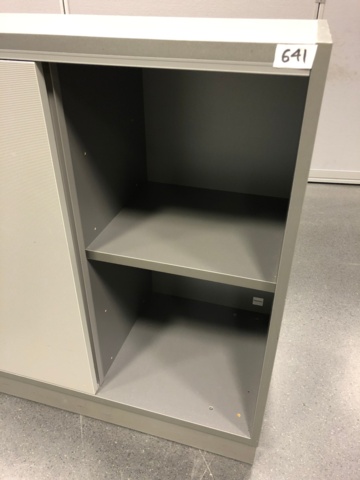 978660-3 Martela liukuovikaappi - Ei pohjahintaa