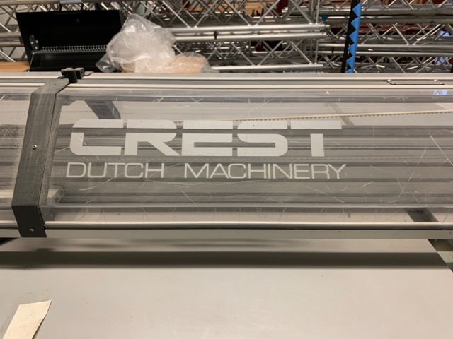 978488-3 Cutting machine Crest Contrail 320