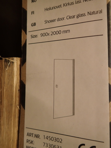 862146-18 Shower walls