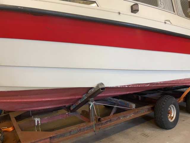 934717-9 Flipper 760 -1984 ink boat trailer